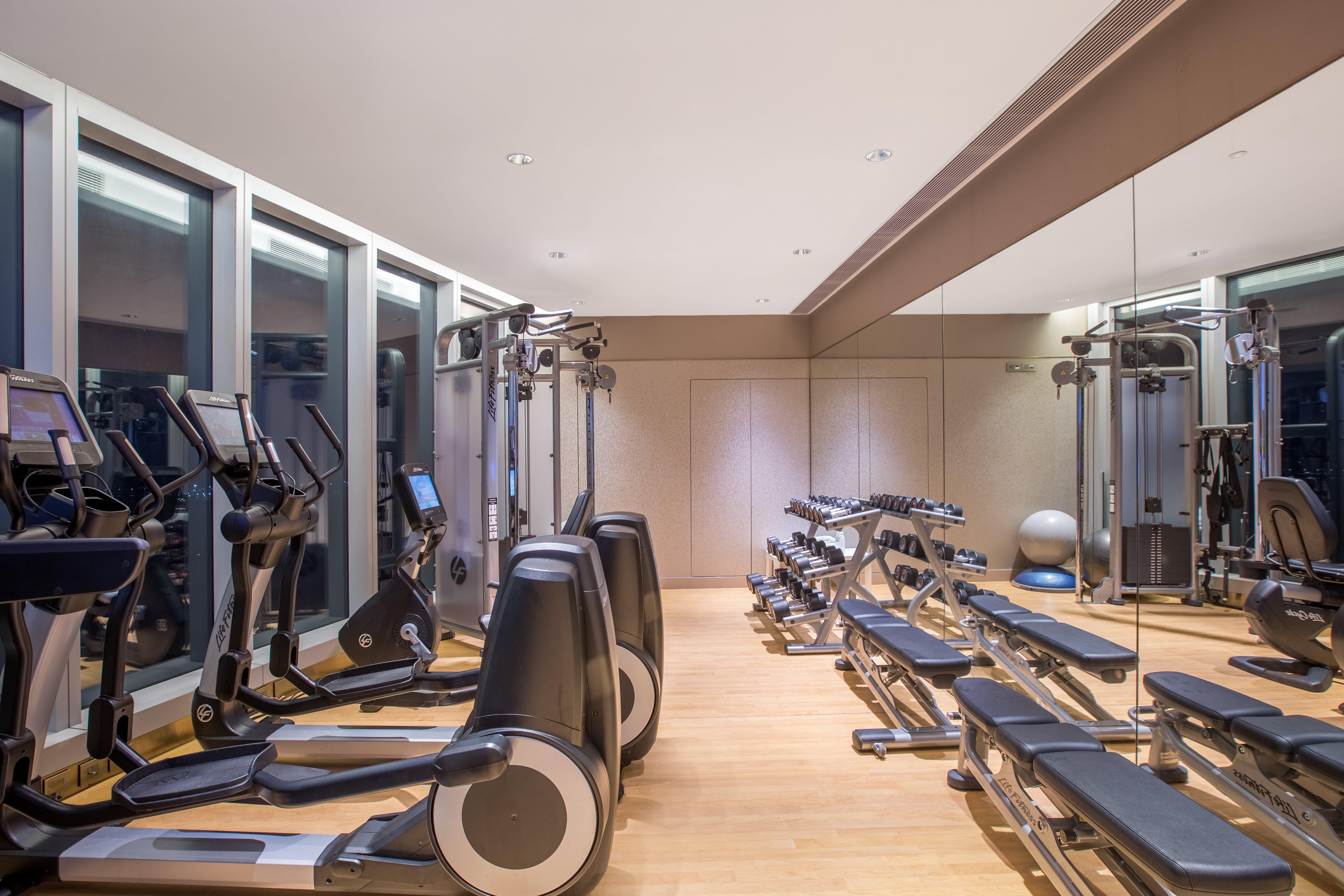 Crowne Plaza Macau By Ihg Otel Dış mekan fotoğraf The gym at The Hari
