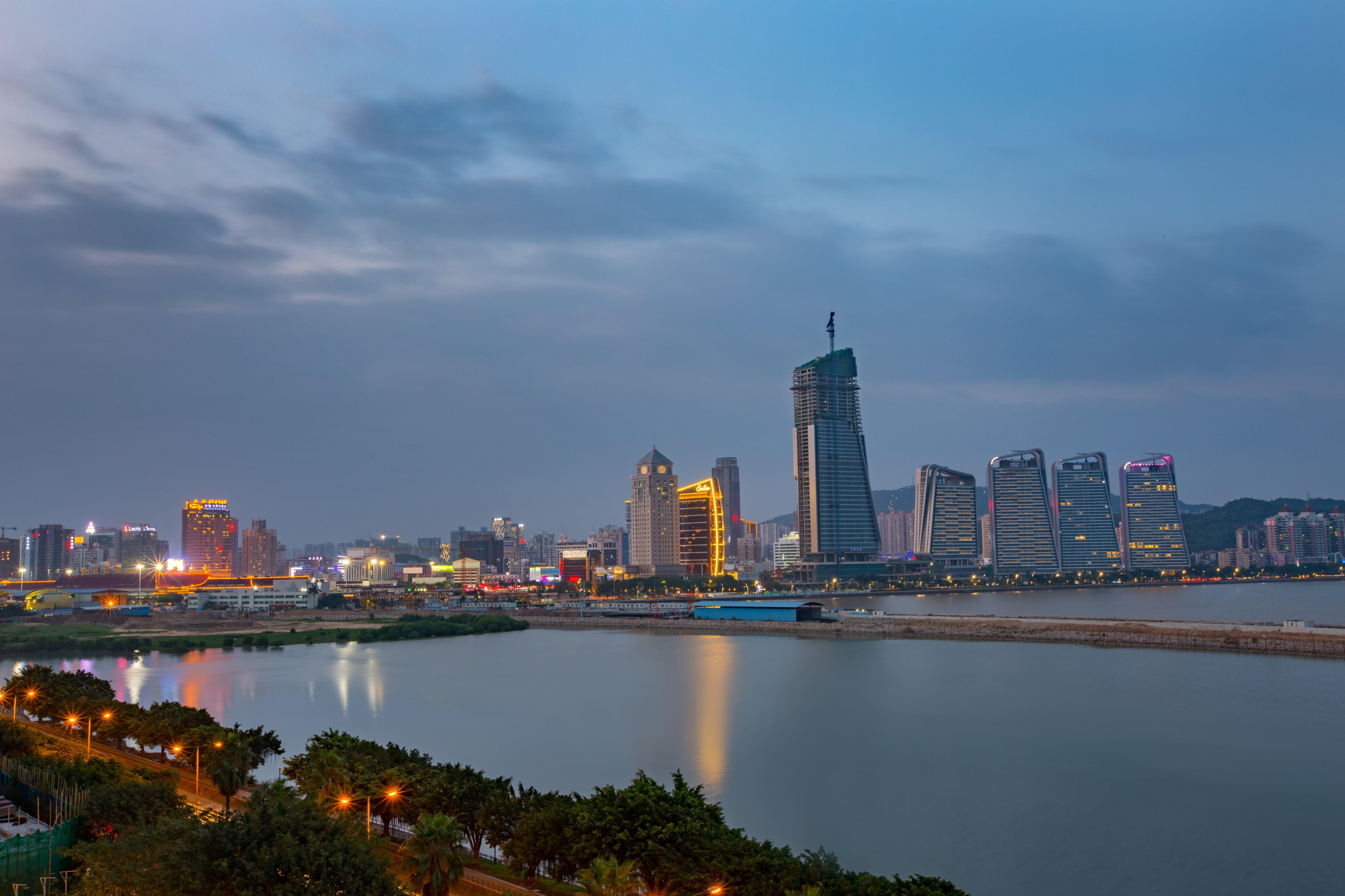 Crowne Plaza Macau By Ihg Otel Dış mekan fotoğraf Nanhai skyline