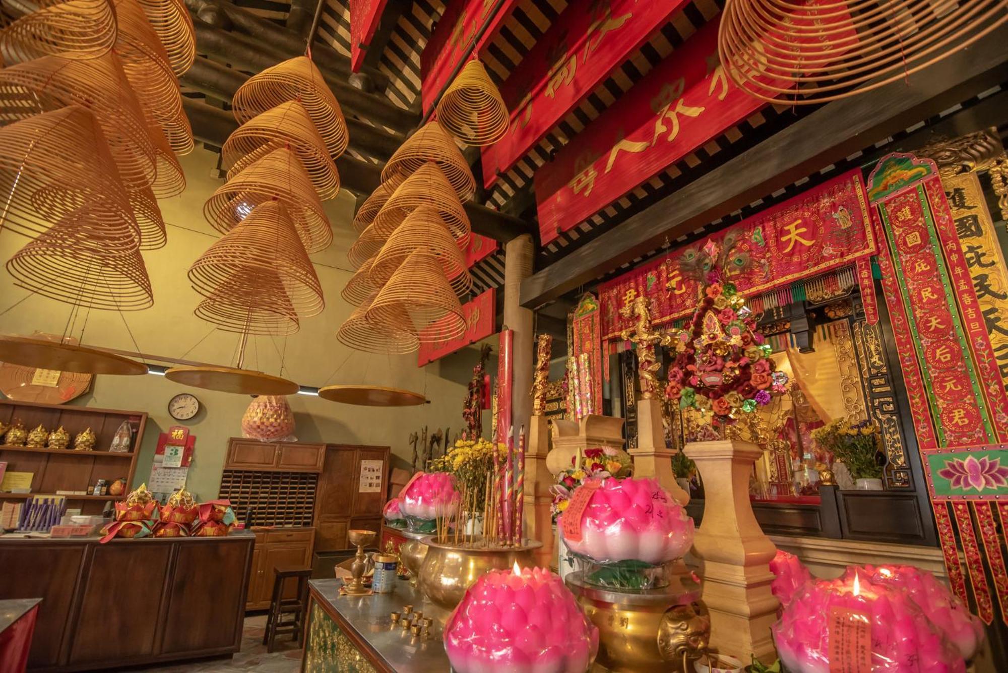 Crowne Plaza Macau By Ihg Otel Dış mekan fotoğraf Interior of the temple